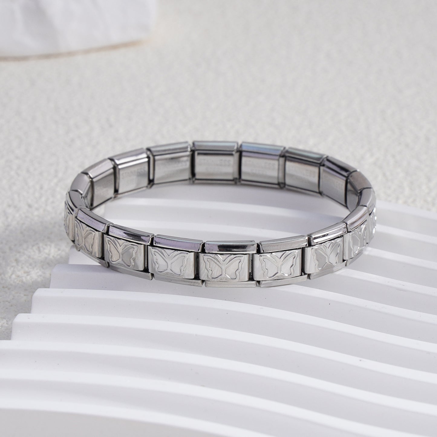 Pulsera Eternoa Libera™ – Diseño italiano modular con mariposas, resistente al agua